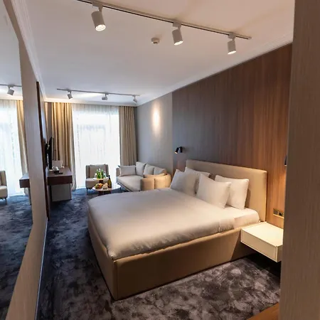 Hotel Soi & Casino 2*