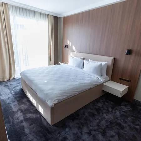 Hotel Soi & Casino 2*